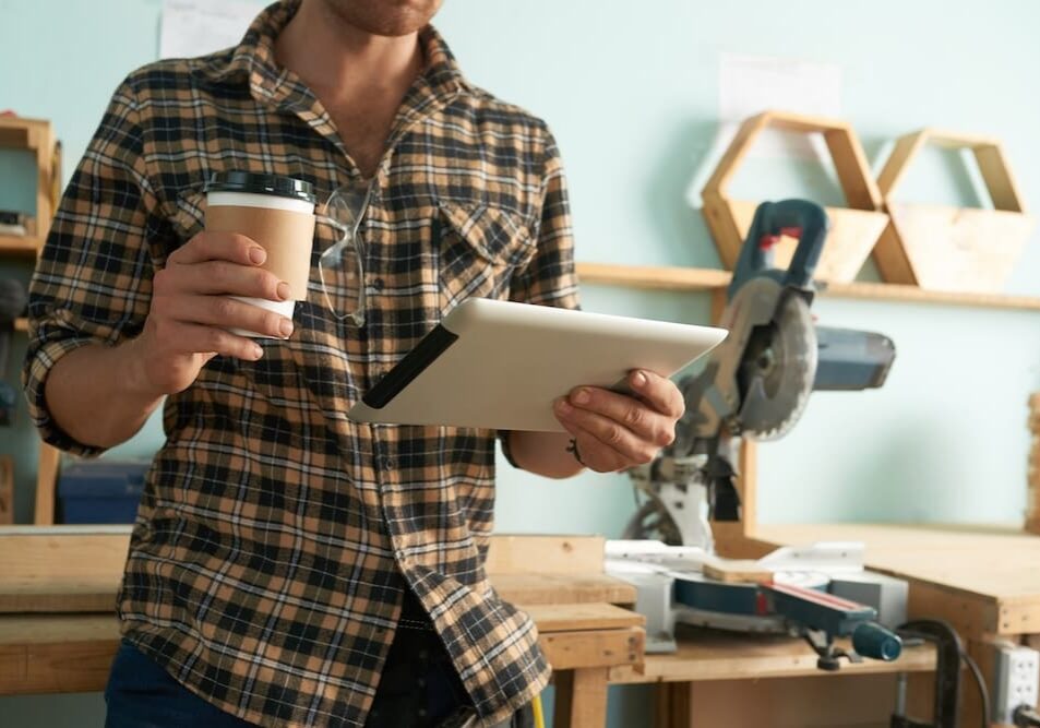 a man trying to run a business